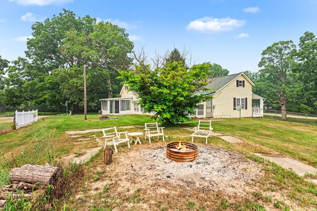 1268 117th Avenue Watson Township MI 49070