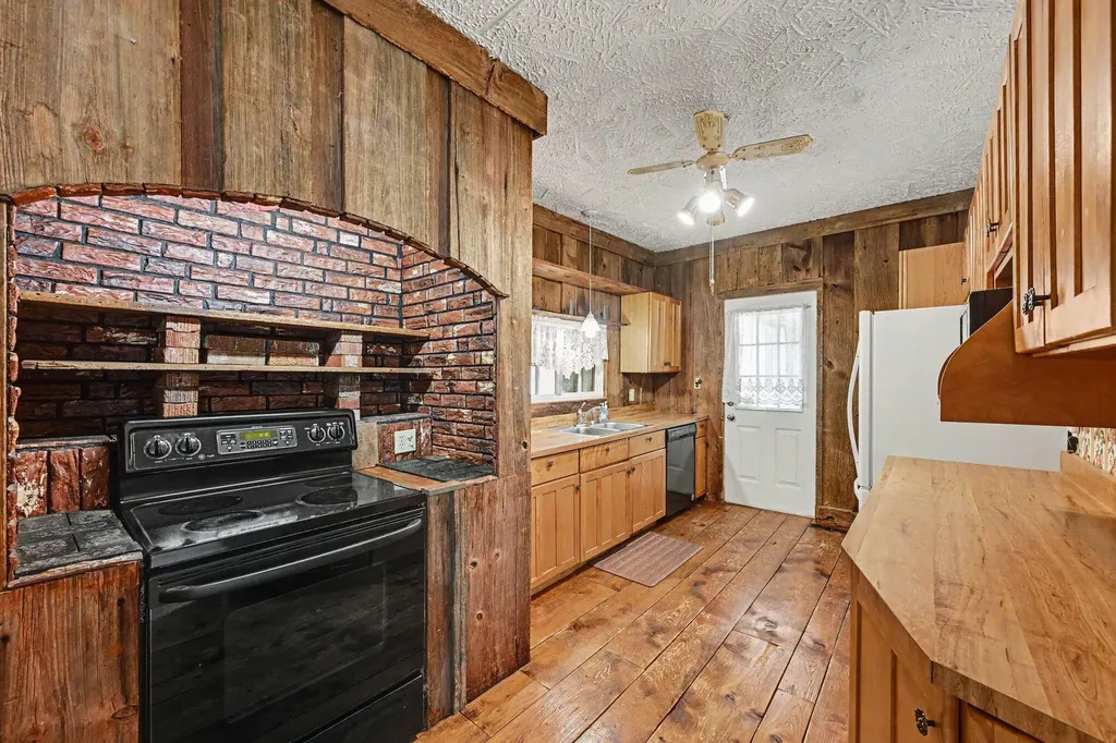1268 117th Avenue Watson Township MI 49070