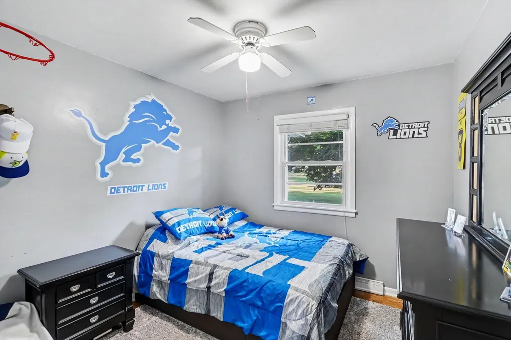 1025 Clausen Avenue Three Rivers City MI 49093