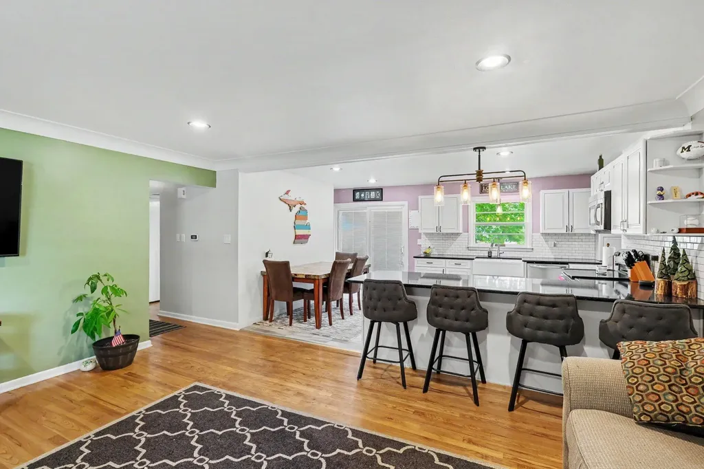 1025 Clausen Avenue Three Rivers City MI 49093