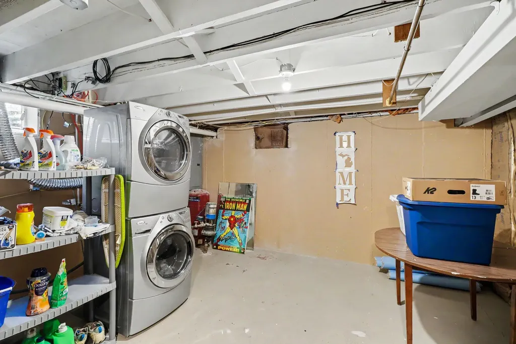 1025 Clausen Avenue Three Rivers City MI 49093