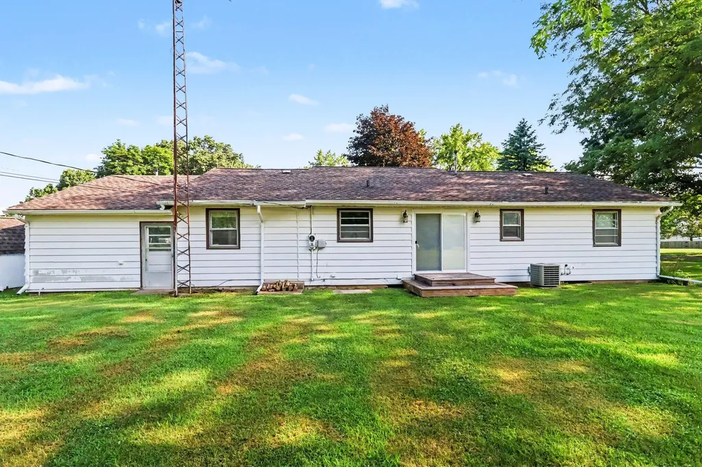 1025 Clausen Avenue Three Rivers City MI 49093