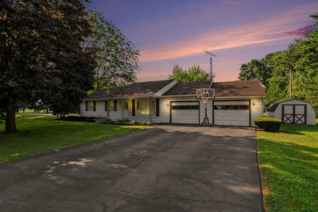 1025 Clausen Avenue Three Rivers City MI 49093