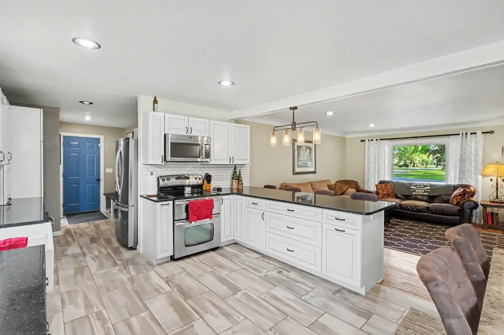 1025 Clausen Avenue Three Rivers City MI 49093