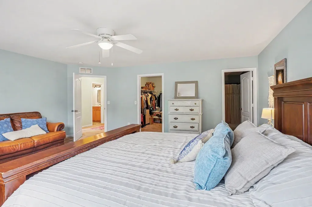 656 Cliffwood Avenue Portage City MI 49002