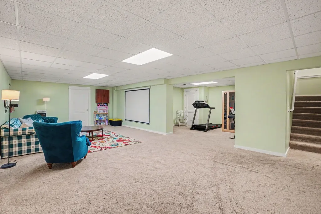 656 Cliffwood Avenue Portage City MI 49002