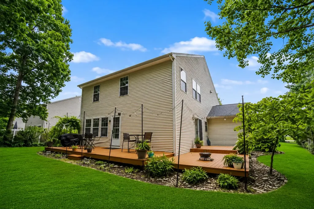 656 Cliffwood Avenue Portage City MI 49002