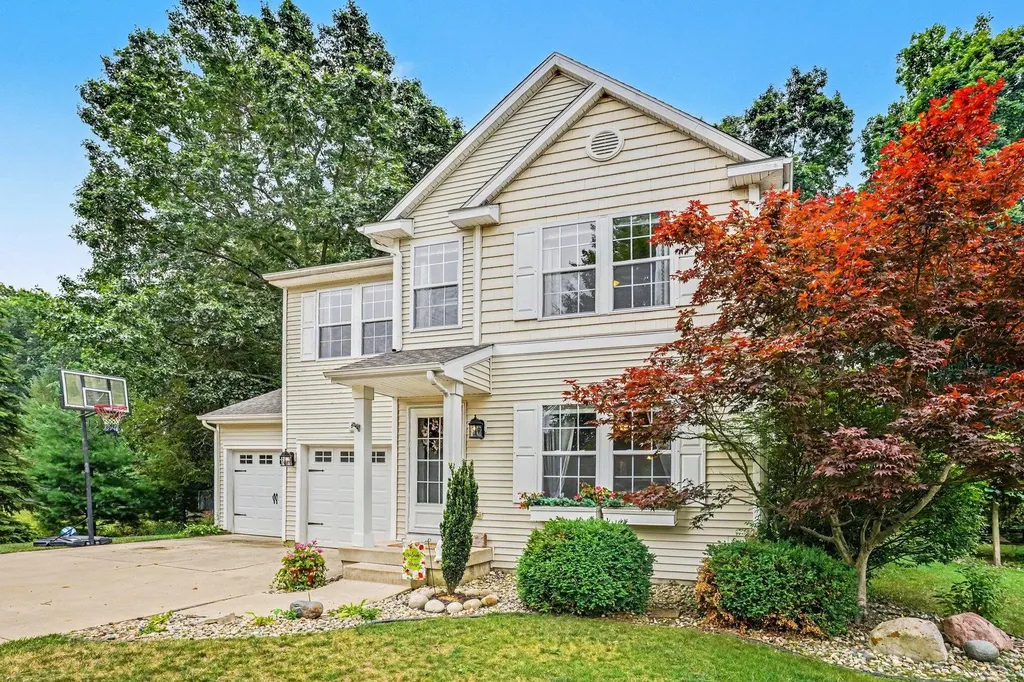 656 Cliffwood Avenue Portage City MI 49002