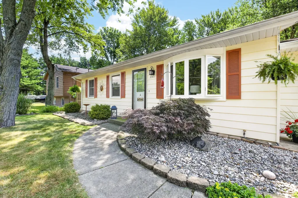 2308 Prosperity Drive Portage City MI 49002