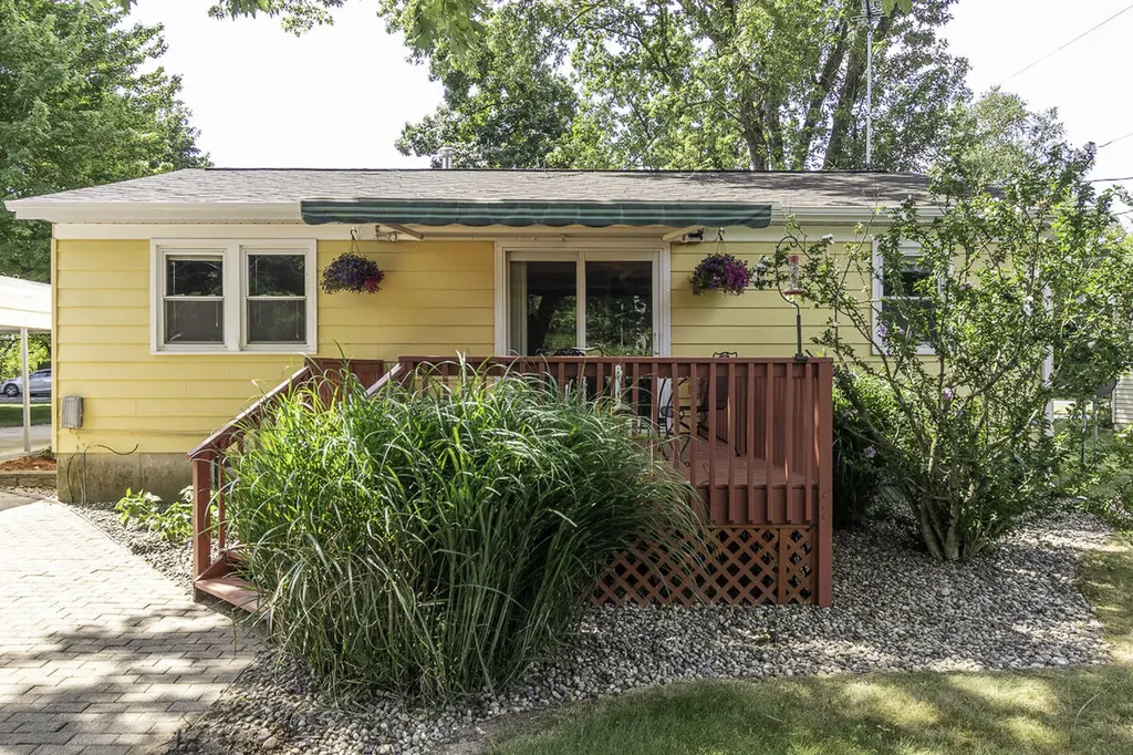 4903 E T U Avenue Schoolcraft Township MI 49097