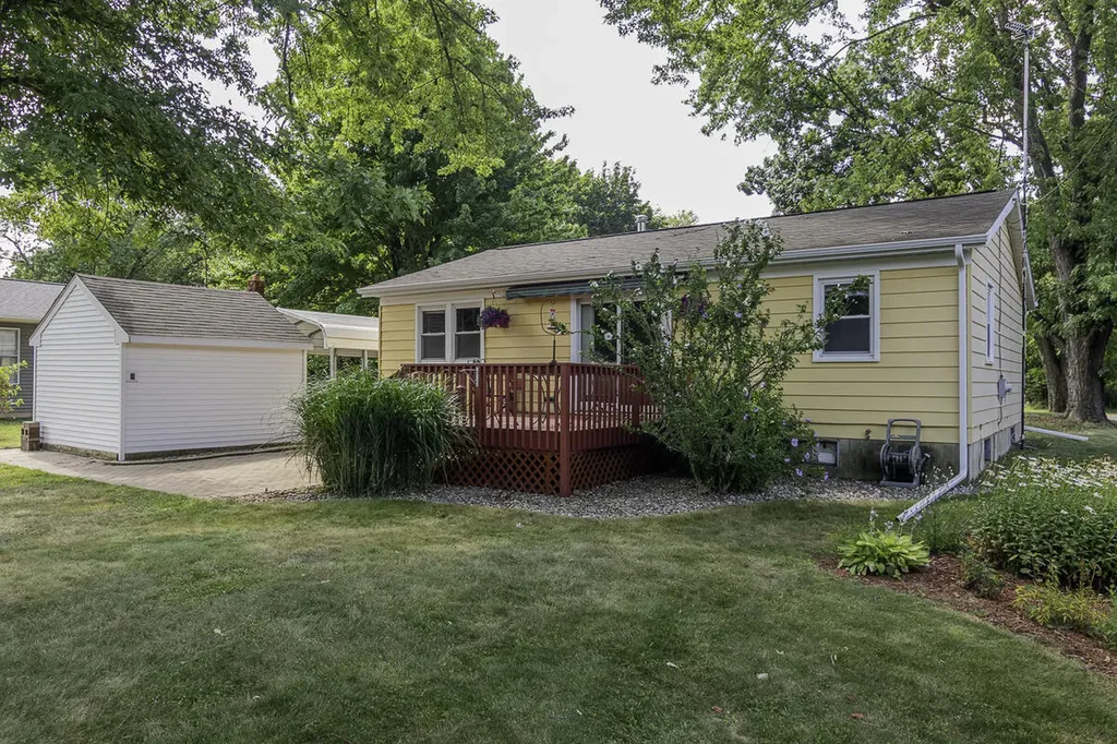 4903 E T U Avenue Schoolcraft Township MI 49097