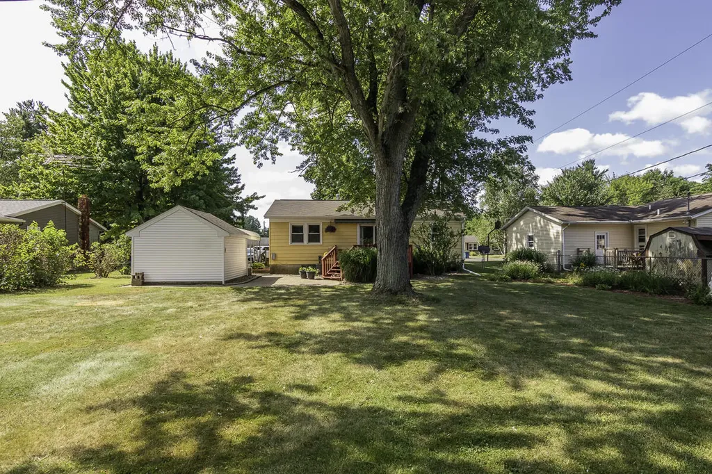 4903 E T U Avenue Schoolcraft Township MI 49097