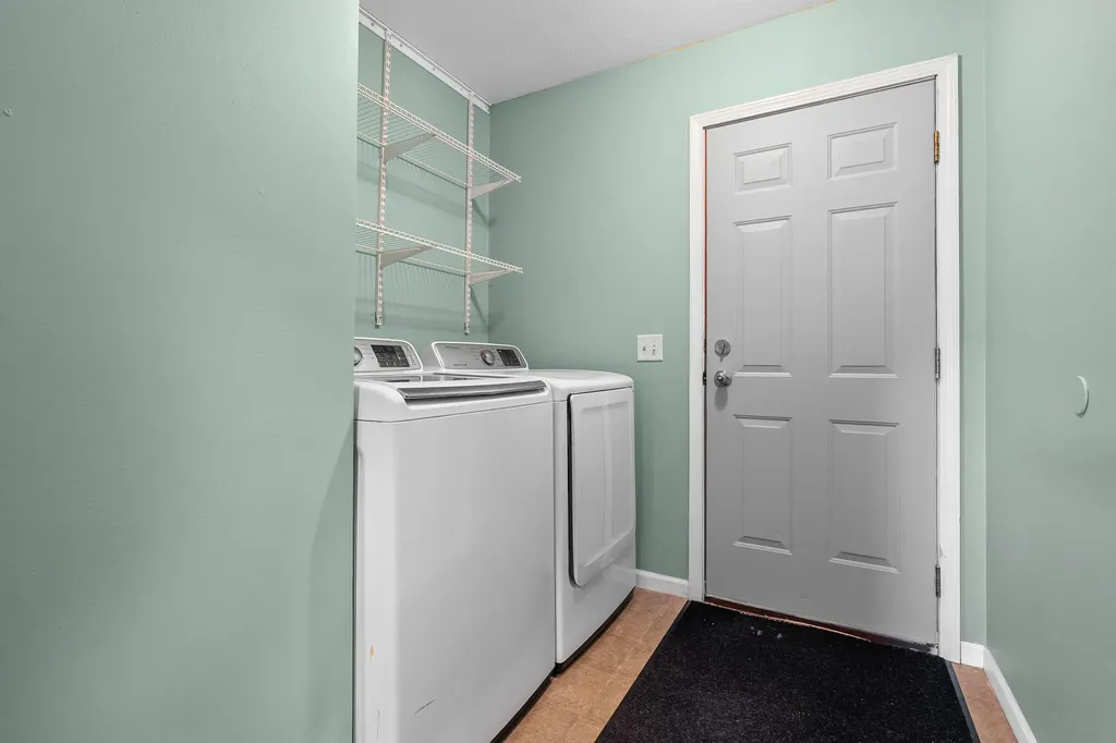 1138 Wintercherry Lane Vicksburg Village MI 49097