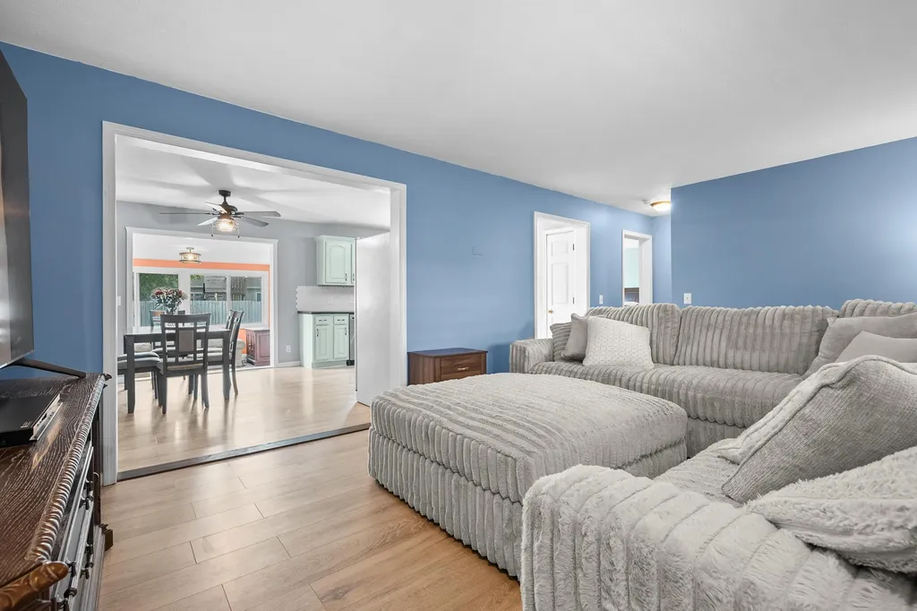1138 Wintercherry Lane Vicksburg Village MI 49097