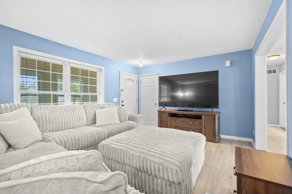 1138 Wintercherry Lane Vicksburg Village MI 49097