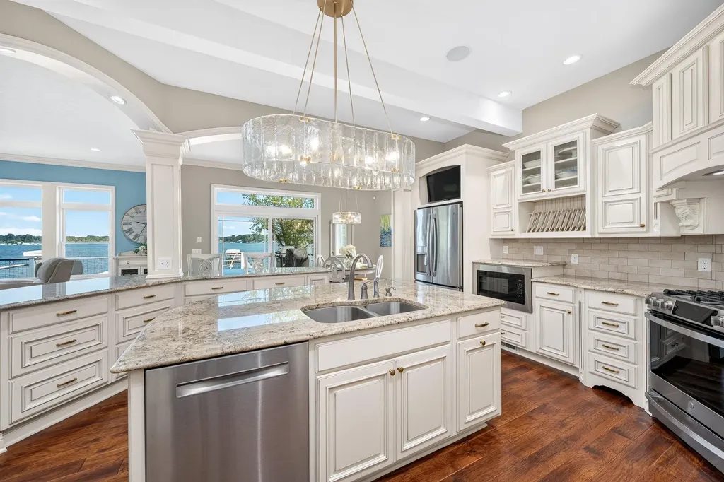 7705 S Indian Lake Drive Brady Township MI 49097