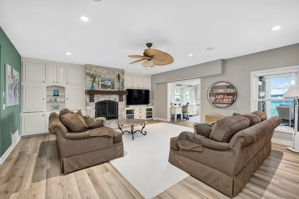 7705 S Indian Lake Drive Brady Township MI 49097