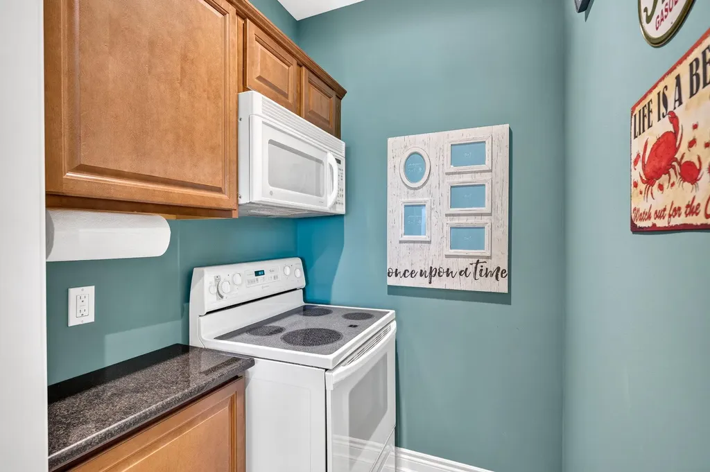 7705 S Indian Lake Drive Brady Township MI 49097