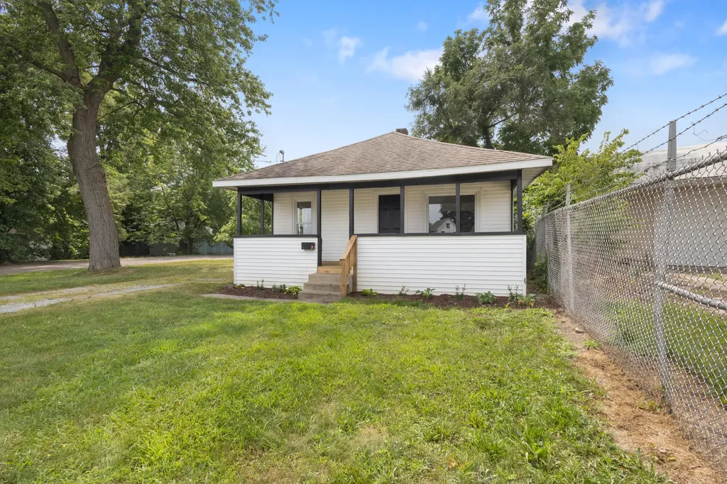 7 Avenue B Springfield City MI 49037