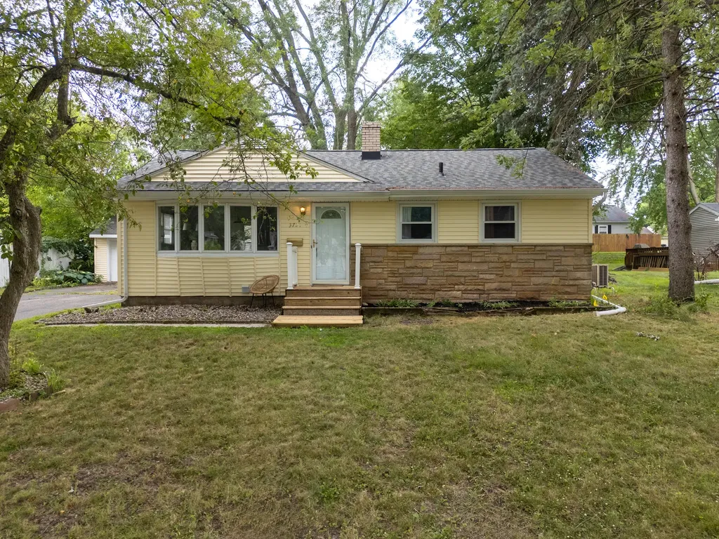 3721 Devonshire Avenue Kalamazoo Charter Township MI 49006