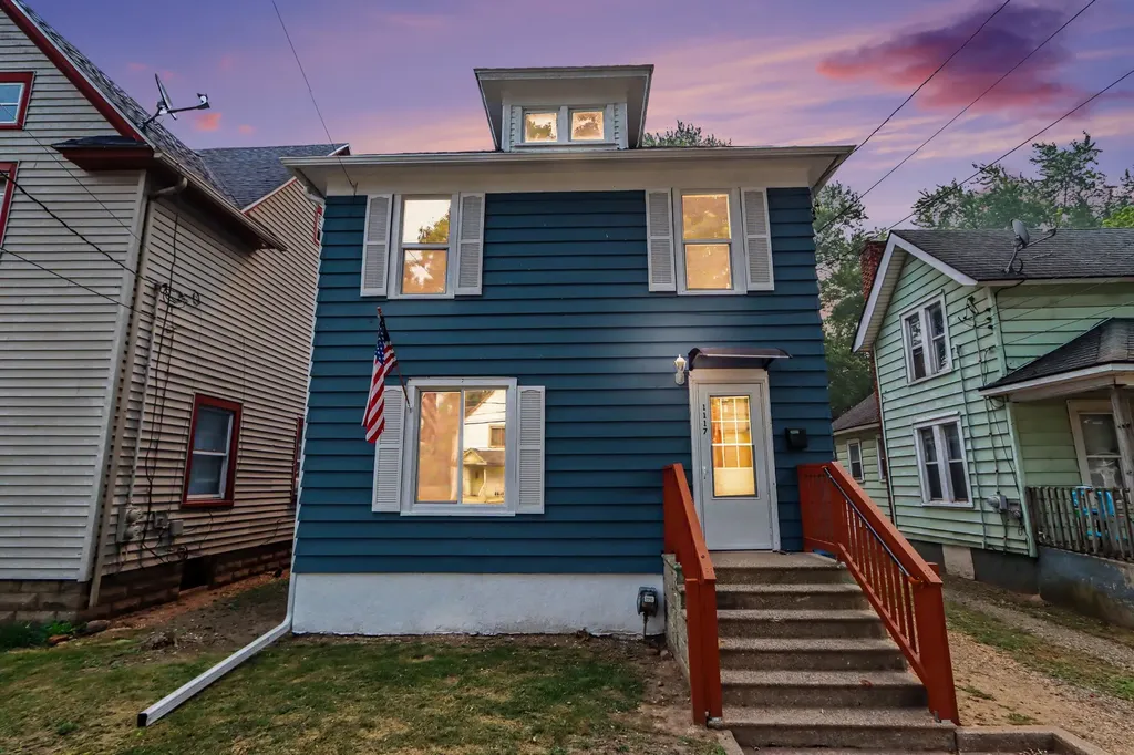 1117 Mills Street Kalamazoo City MI 49001