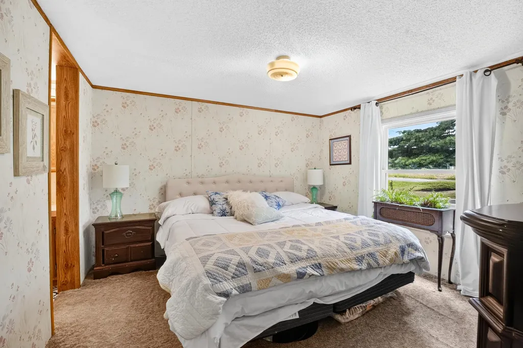 42956 6th Avenue Bloomingdale Township MI 49026