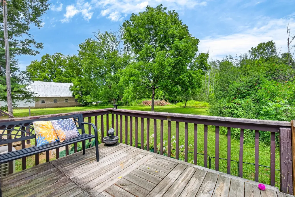 42956 6th Avenue Bloomingdale Township MI 49026