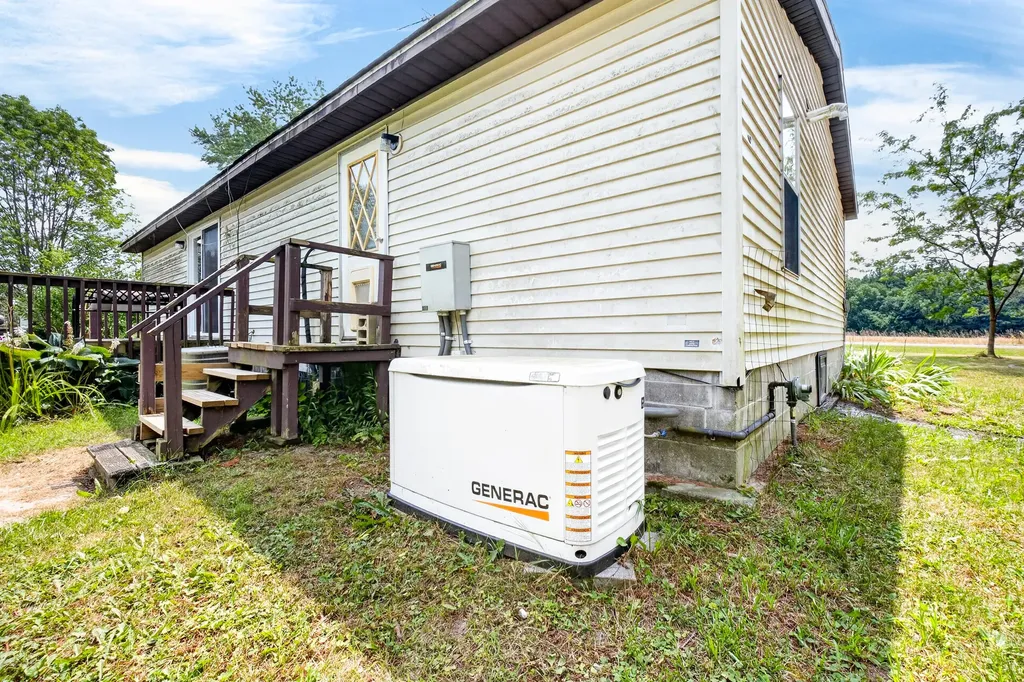 42956 6th Avenue Bloomingdale Township MI 49026