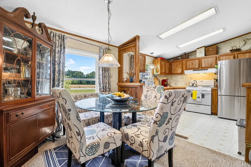 42956 6th Avenue Bloomingdale Township MI 49026