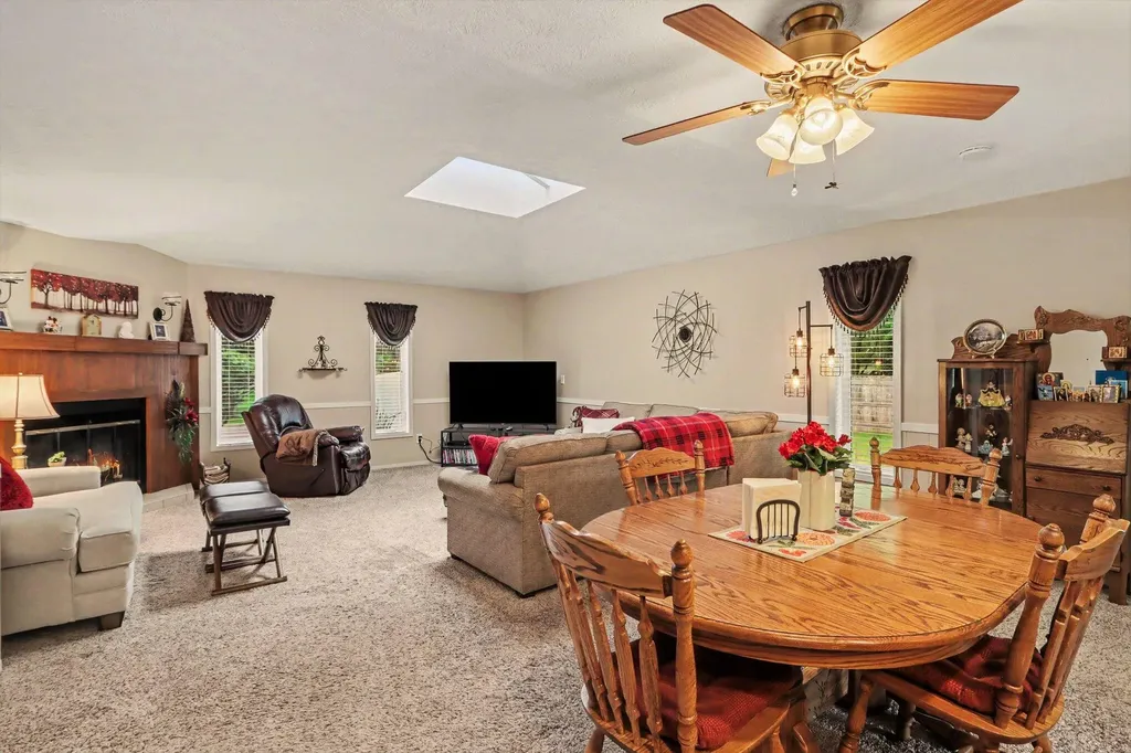 1604 W Kilgore Road Kalamazoo City MI 49008