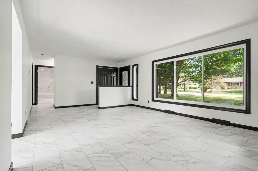 220 Pennbrook Trail Pennfield Charter Township MI 49017