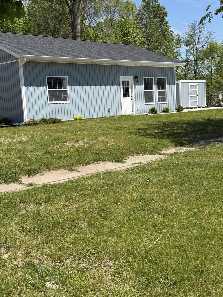 303 Middle Street Three Rivers City MI 49093
