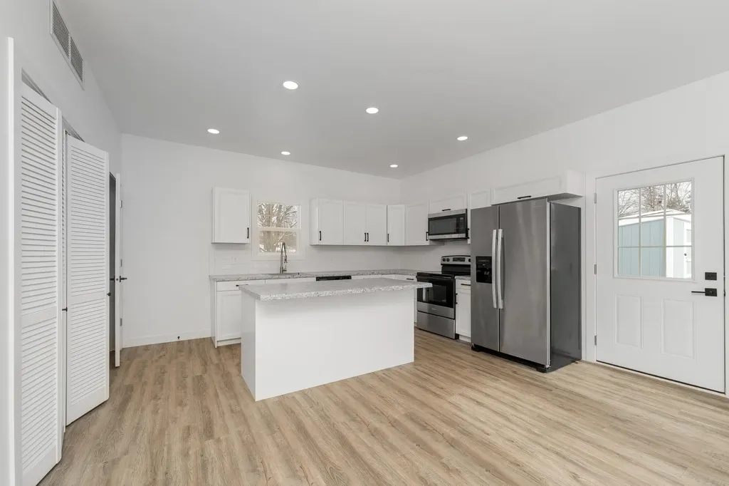 303 Middle Street Three Rivers City MI 49093