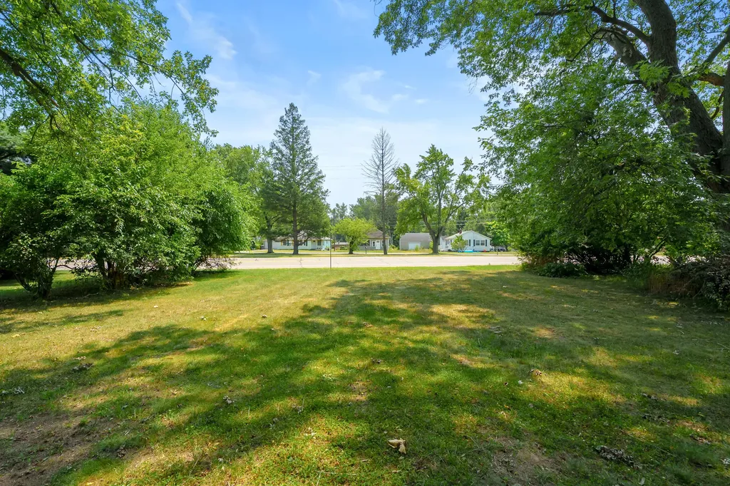 6170 Copeland Avenue Comstock Charter Township MI 49048