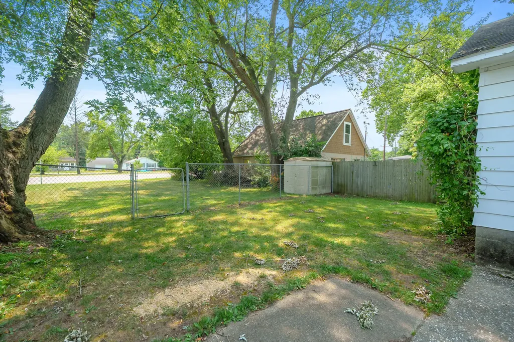 6170 Copeland Avenue Comstock Charter Township MI 49048