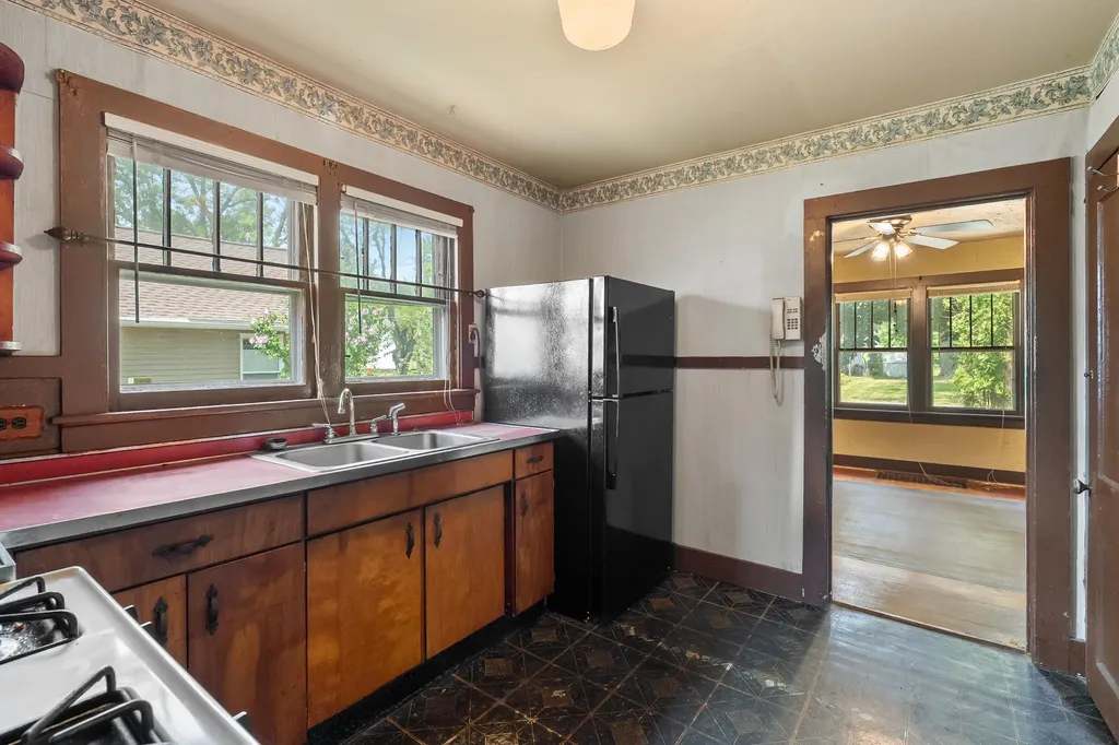 6170 Copeland Avenue Comstock Charter Township MI 49048