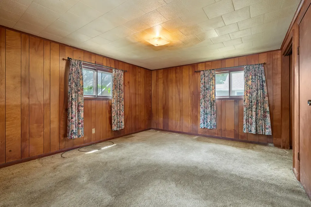 6170 Copeland Avenue Comstock Charter Township MI 49048