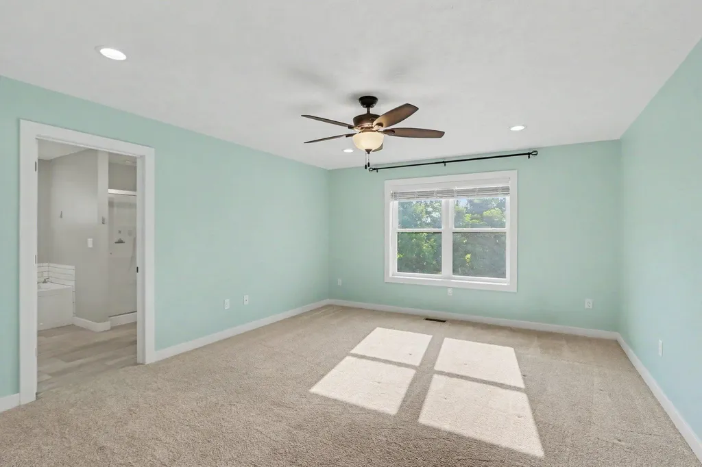 13825 Peninsula Drive Charleston Township MI 49053