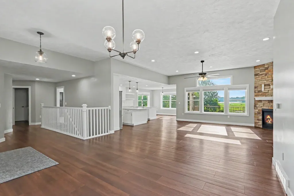 13825 Peninsula Drive Charleston Township MI 49053