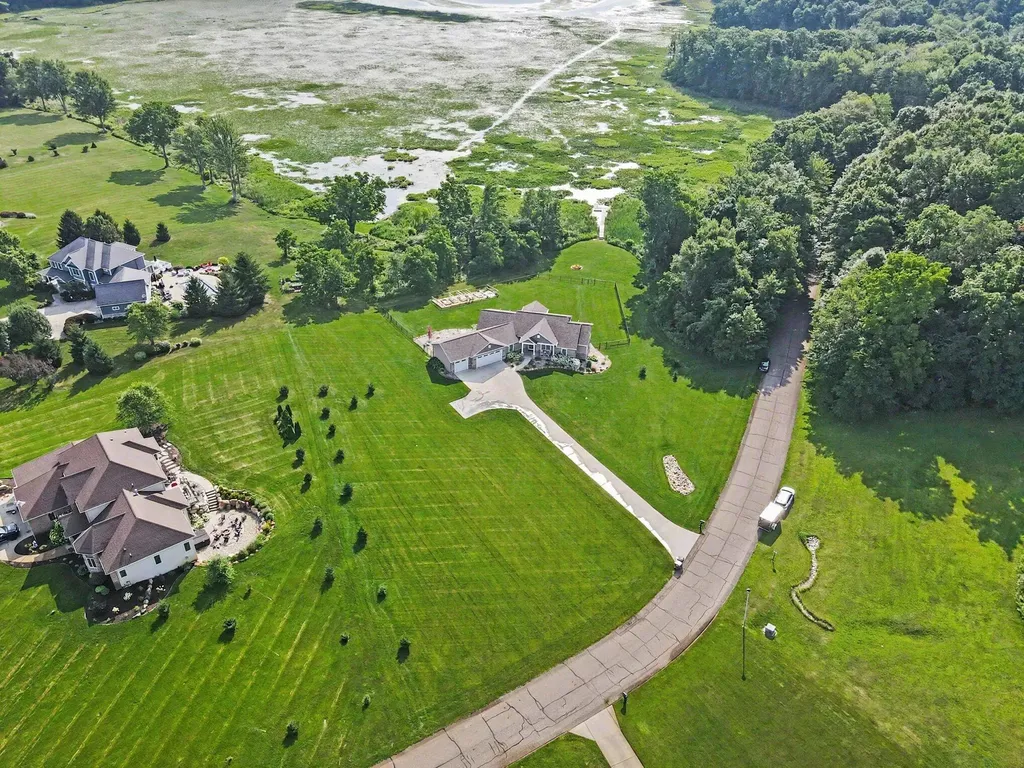 13825 Peninsula Drive Charleston Township MI 49053