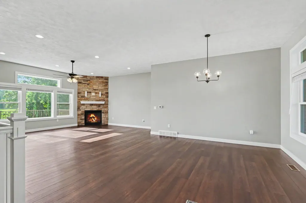 13825 Peninsula Drive Charleston Township MI 49053
