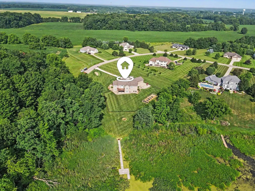 13825 Peninsula Drive Charleston Township MI 49053