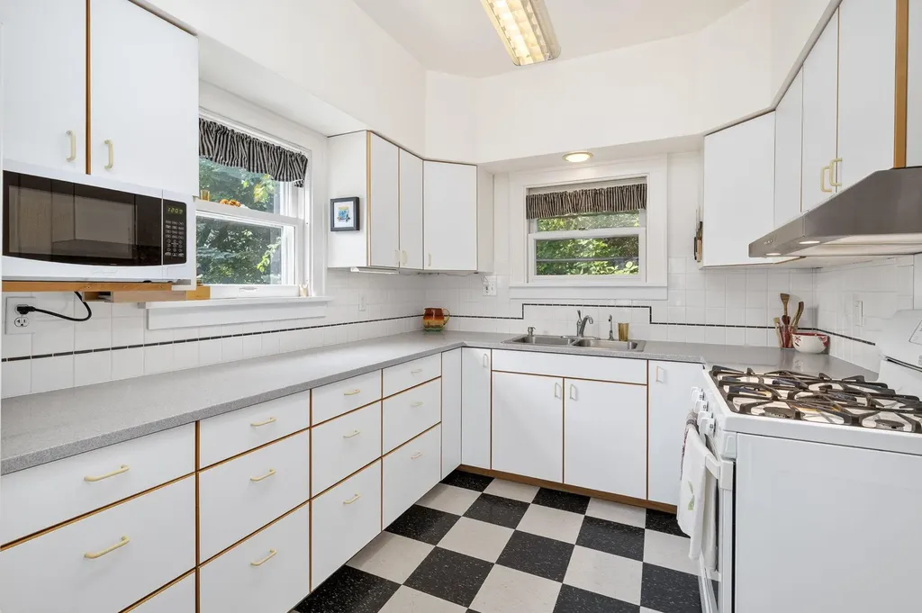 1621 Prairie Place Kalamazoo City MI 49006