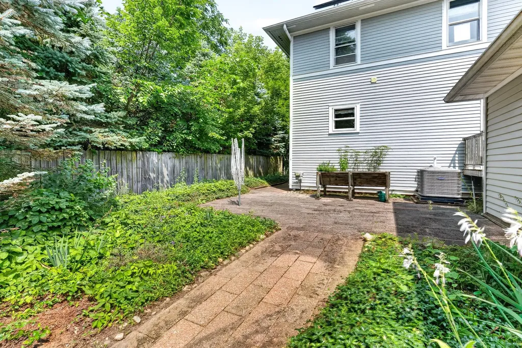 1621 Prairie Place Kalamazoo City MI 49006