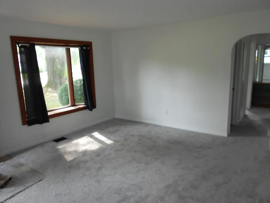 627 Clearview Street Kalamazoo Charter Township MI 49048