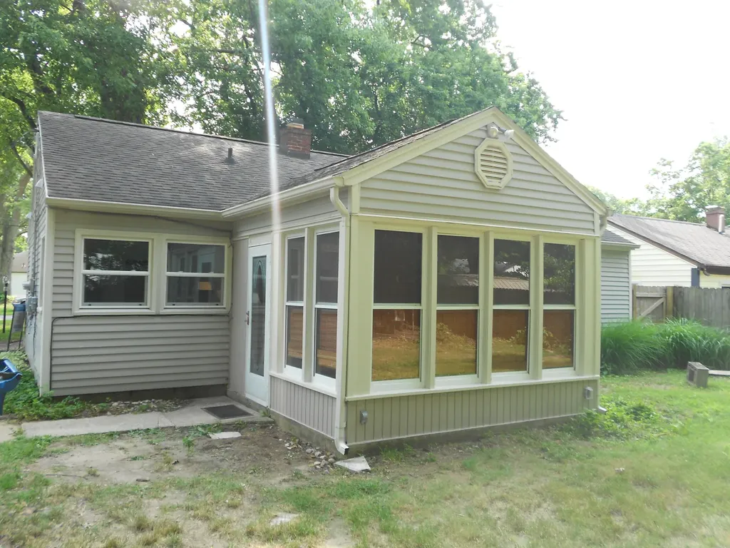 627 Clearview Street Kalamazoo Charter Township MI 49048