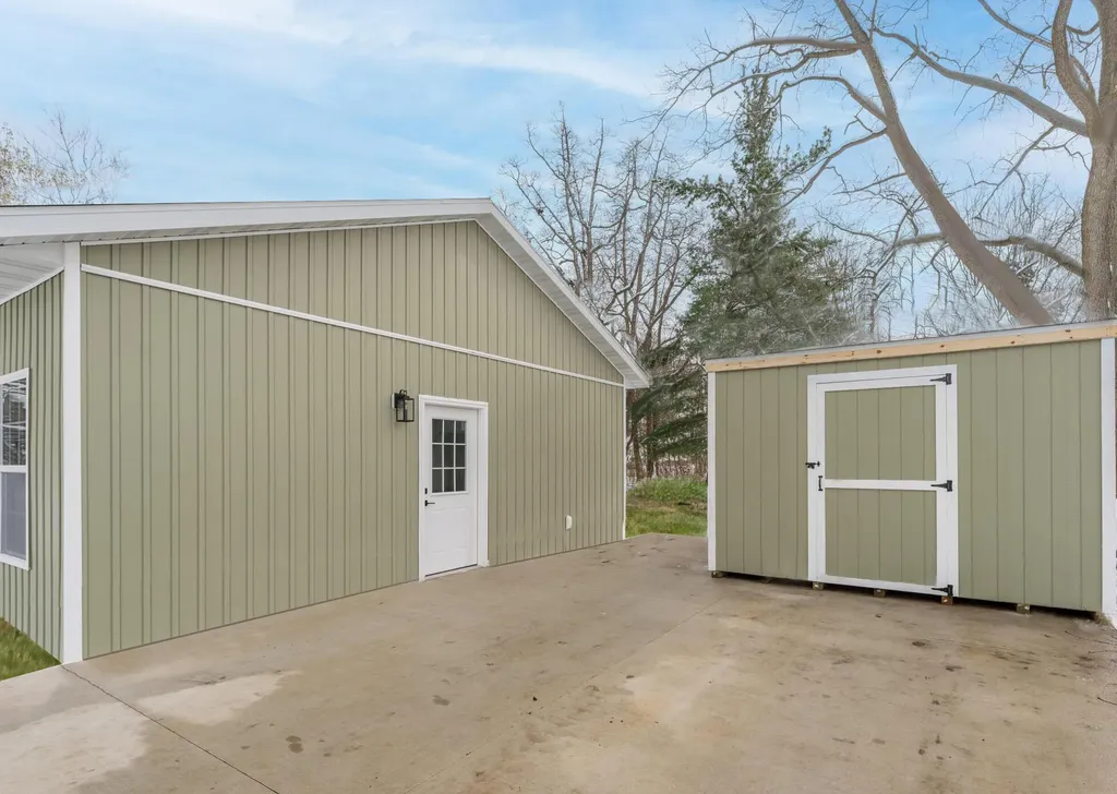 1118 Millard Court Three Rivers City MI 49093