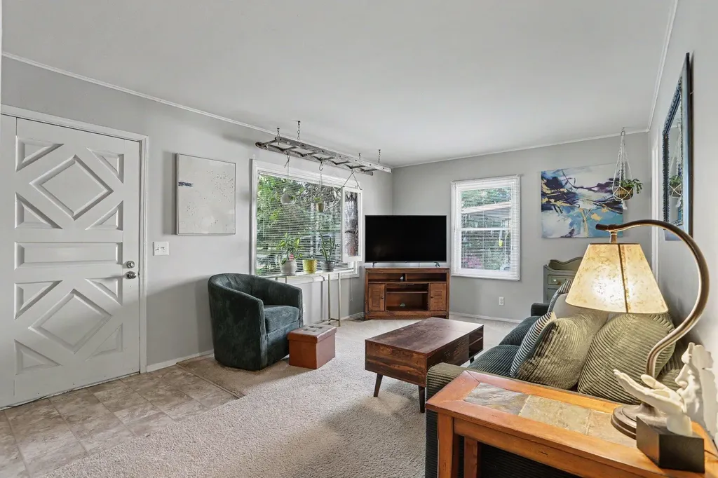 1320 Craft Avenue Kalamazoo Charter Township MI 49048