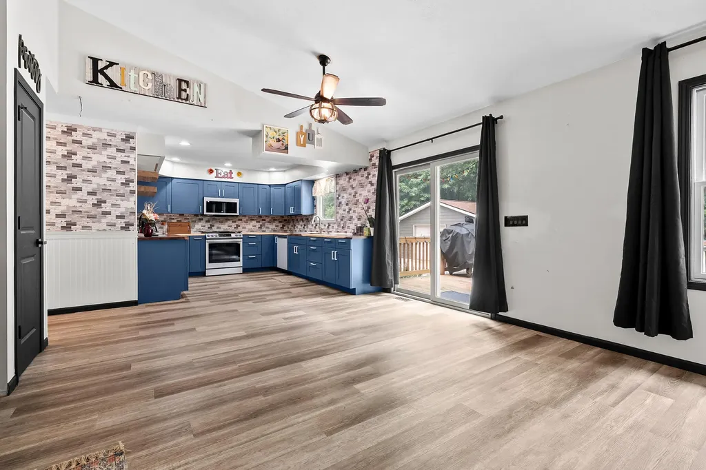 506 W Osterhout Avenue Portage City MI 49024