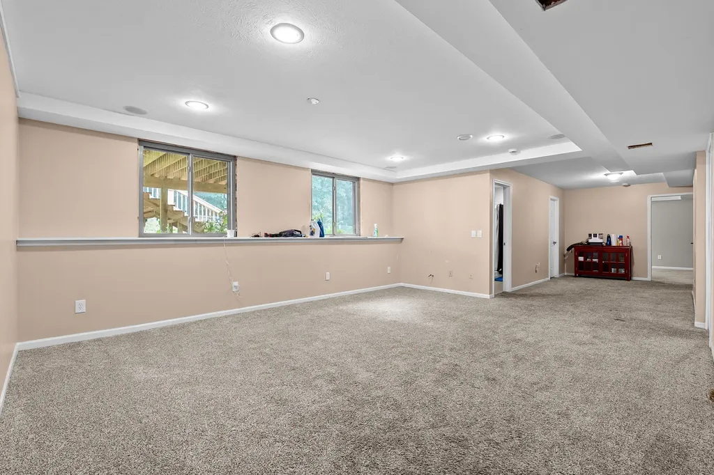506 W Osterhout Avenue Portage City MI 49024